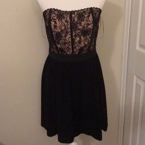 Strapless dress